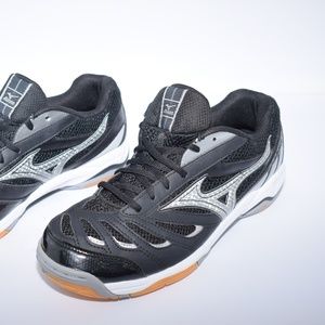 Mizuno Wave Rally